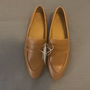 Point toe penny loafers NWT